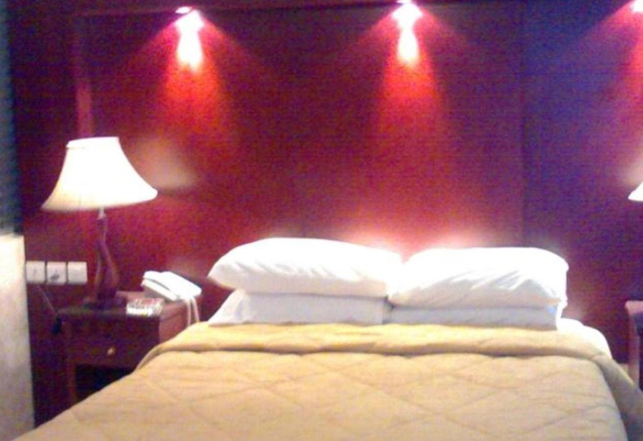 Al Higgi Hotel Yanbu Room photo